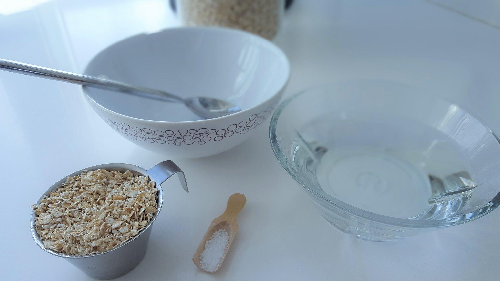 Recipe for Homemade Oatmeal in Microwave oven